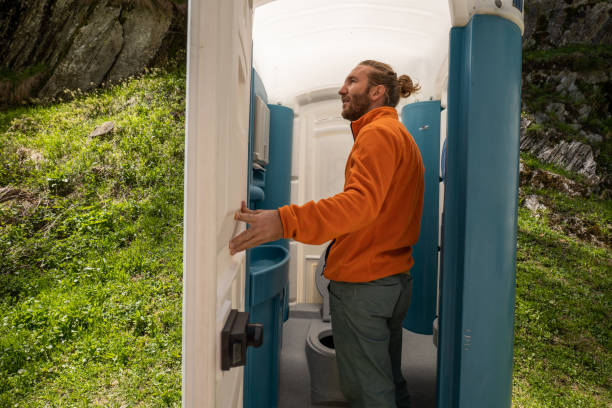 Best Portable toilet rental cost  in Edgewater, NJ